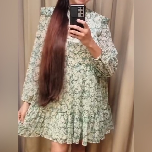 Plus size A shaped floral light green dress - Picture 9 of 9